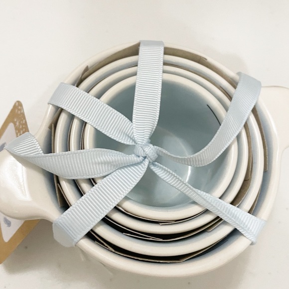 NEW VHTF Rae Dunn/Disney CINDERELLA Measuring Cup Set/4 - Picture 3 of 7